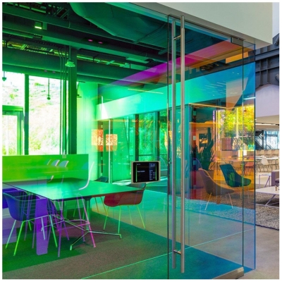 Silding Door Partition Commercial Hotel Building Art Colour Effect Dichroic Photochromic Glass Sheet Panel